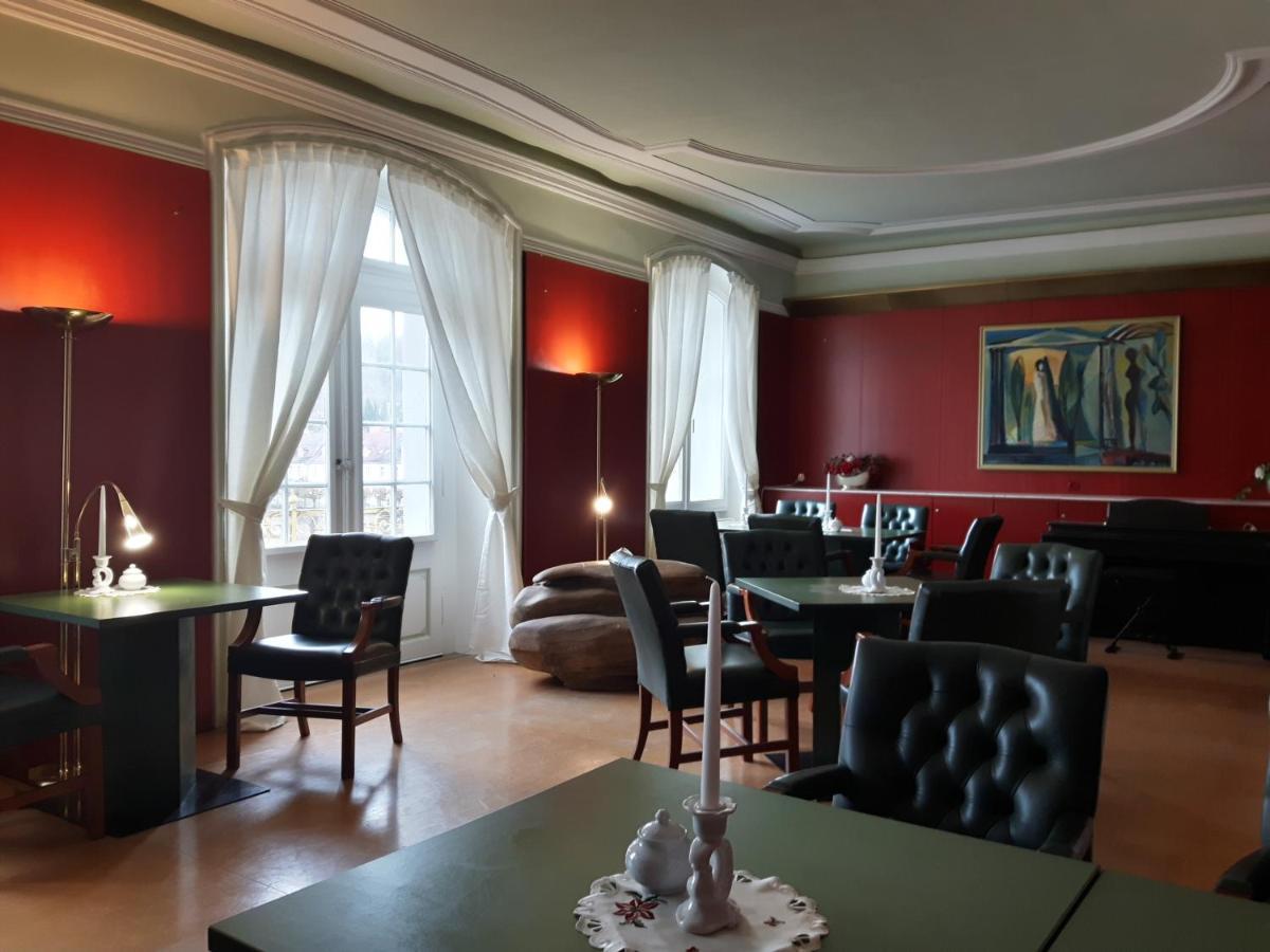 Historisches Hotel Zum Schwan Bad Karlshafen Bagian luar foto