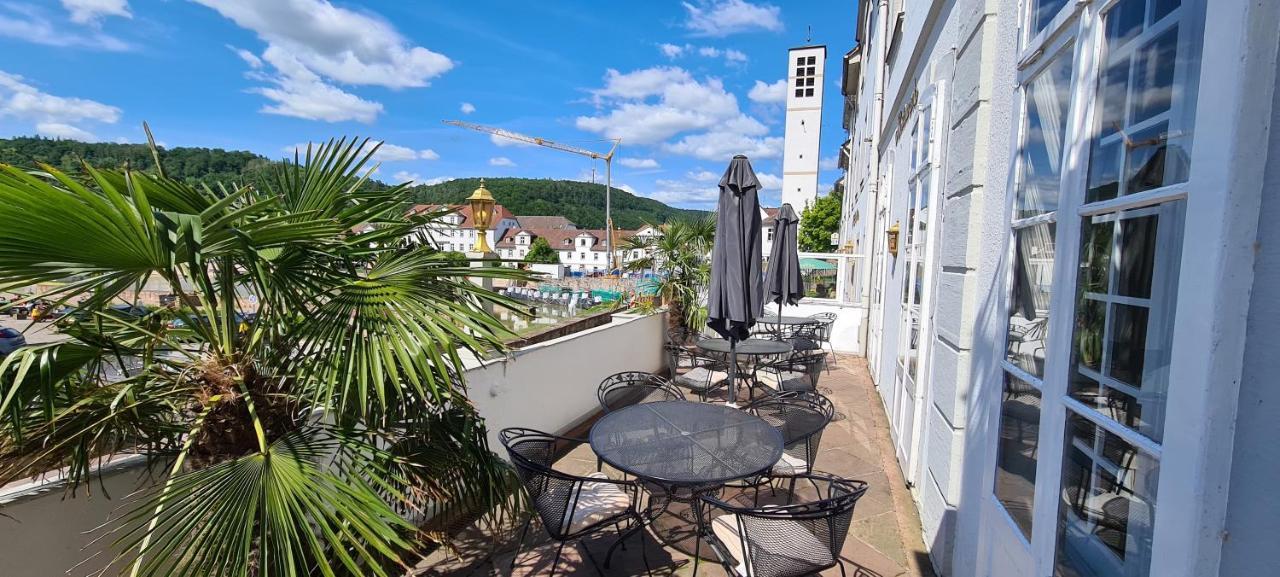 Historisches Hotel Zum Schwan Bad Karlshafen Bagian luar foto