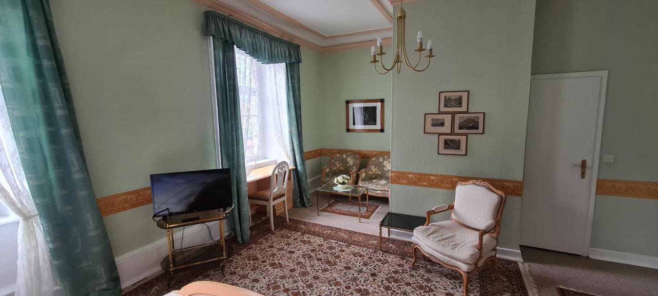 Historisches Hotel Zum Schwan Bad Karlshafen Bagian luar foto